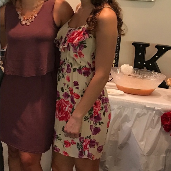 Rue21 Dresses & Skirts - Floral dress 🌸💕